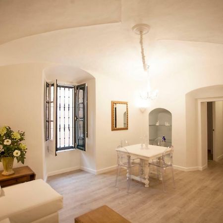 Apartamento Torre Redonda Caces Eksteriør bilde