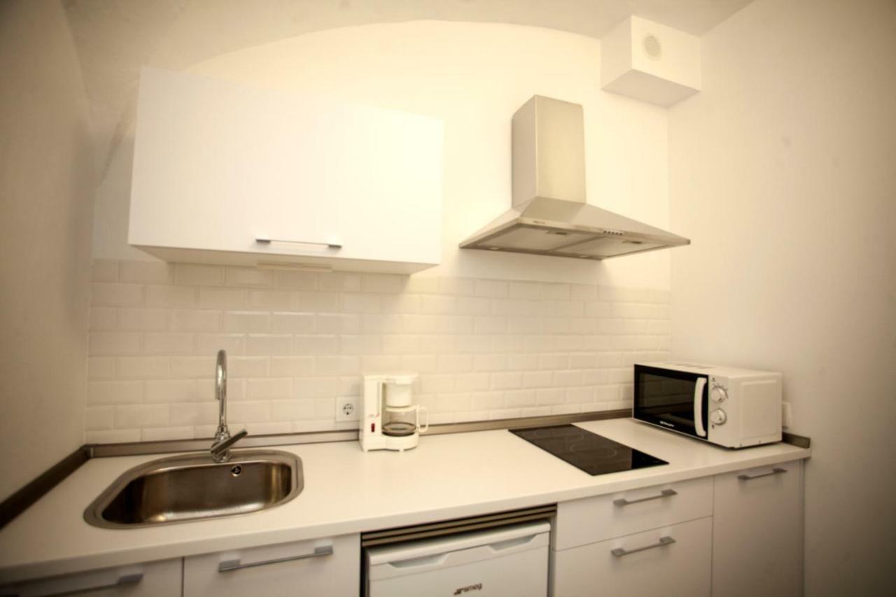 Apartamento Torre Redonda Caces Eksteriør bilde